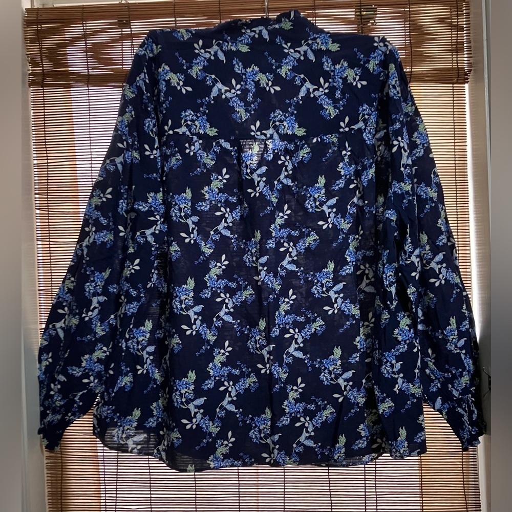 NWT!!    Lane Bryant Smocked Shoulder & Cuff Popover Blouse - Picture 14 of 14